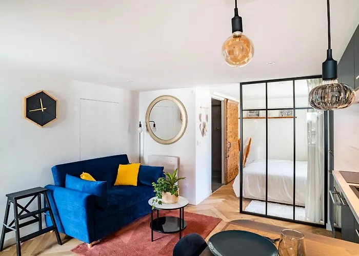 Charmant Studio Paisible Dans Le Centre Du Village